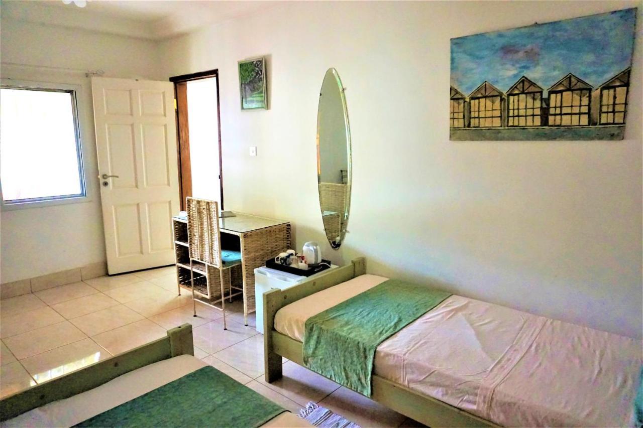 B&B Villa Calliandra Bijilo Esterno foto